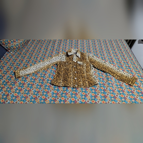 Don't Mess With Texas Leopard Print Women's Jacket - Picture 2 of 6